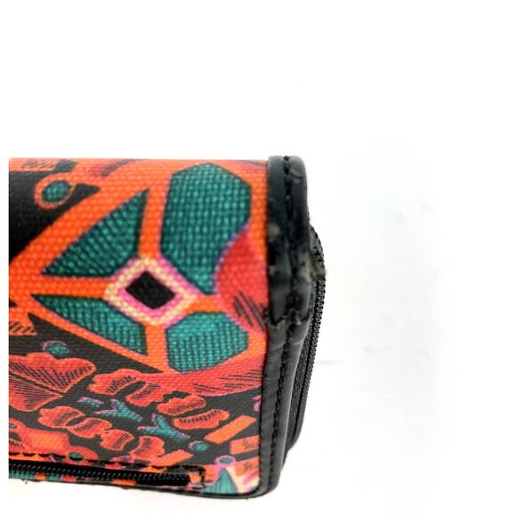 Fossil Graphic Floral Zip Around Accordion Style Wallet Card Holder - Picture 6 of 7